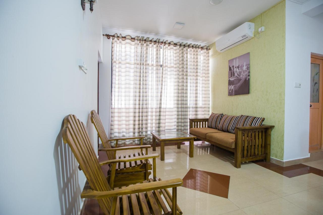 Maple Tree Residencies Ξενοδοχείο Dehiwala-Mount Lavinia Εξωτερικό φωτογραφία